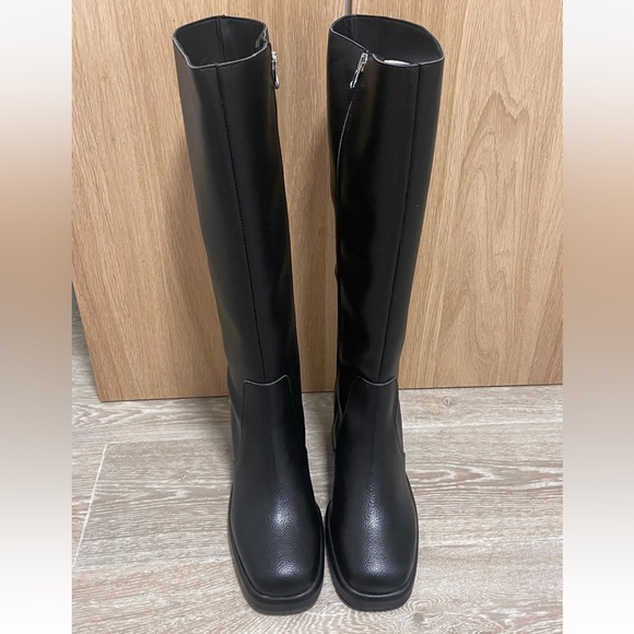 Urban Outfitters Black Vix Knee Boots EU 38/ UK 5 Faux Leather Vegan BN - Picture 4 of 9